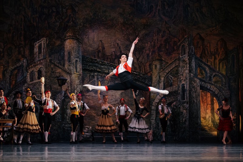 Да танцуваш за свободата си: Националният балет на Лвов играе 