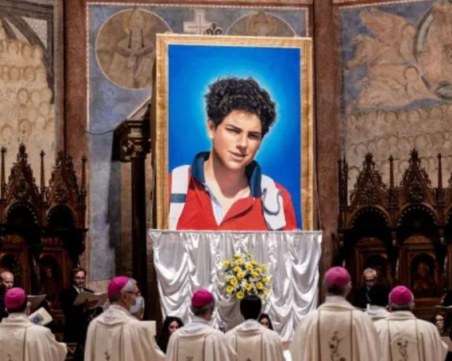 Починал тийнейджър ще бъде обявен за католически светец