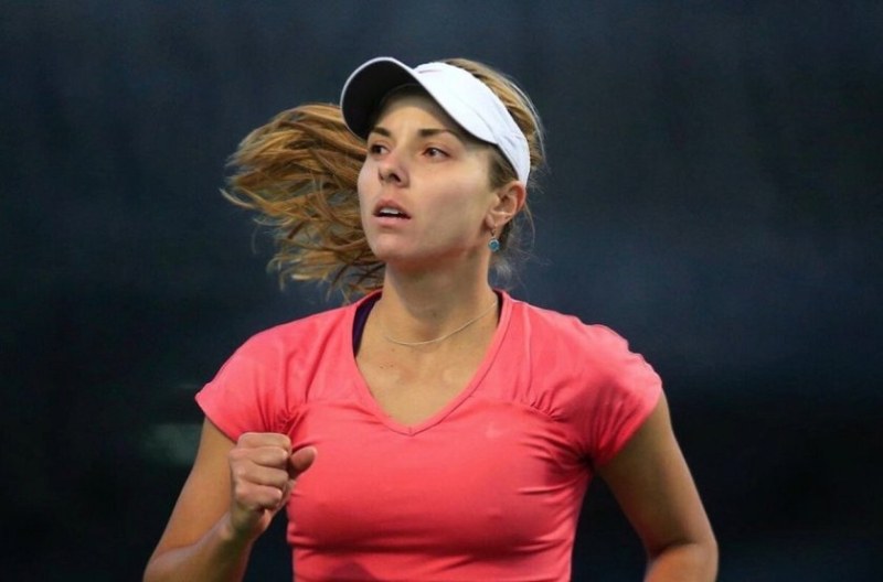 Виктория Томова отпадна на полуфиналите на WTA 250 турнира на