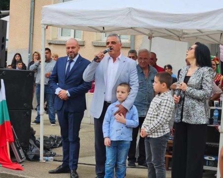 Калековец пее, танцува и спортува два дни