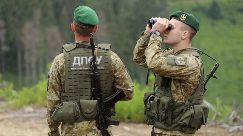 В Закарпатието двама украинци, укриващи се от военна служба, нападнаха