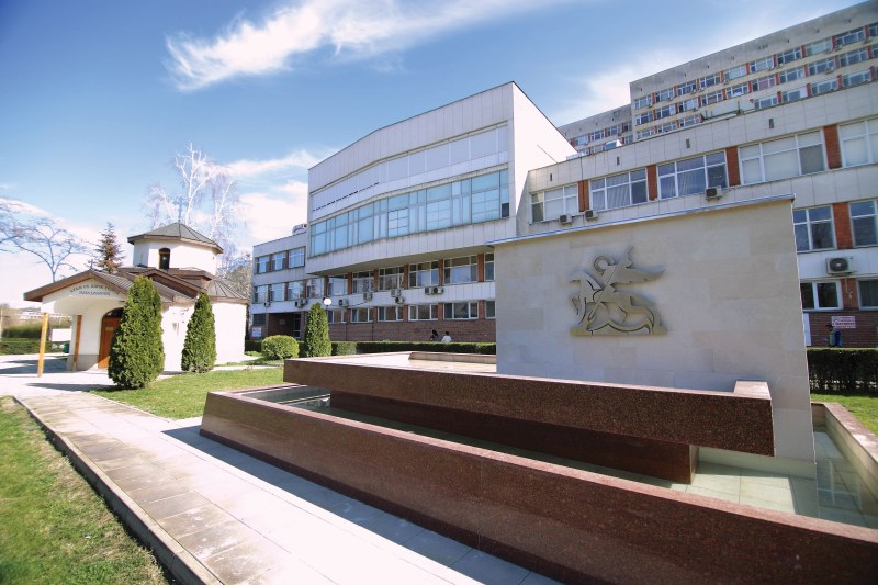 Най-голямата болница в Пловдив повиши заплатите на служителите си