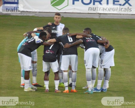 Кипърци с интерес към напуснал Локо