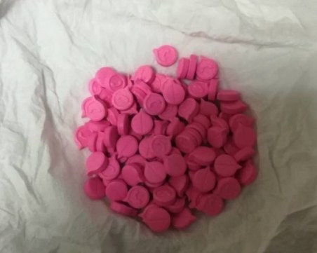 Полицията удари пловдивски дилър, в дома му са намерени всякакъв вид наркотици