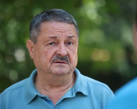 Проф. Рачев: Подгответе летните си дрехи