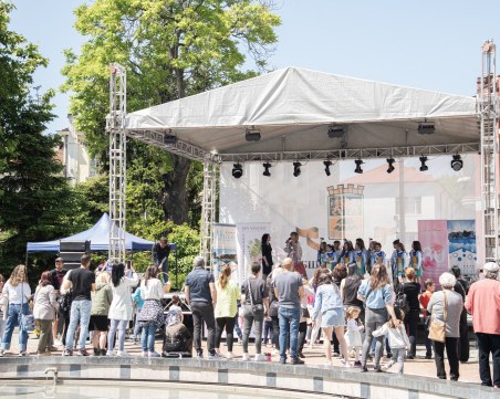 Благотворителен концерт за децата на загинали полицаи и пожарникари в Пловдив