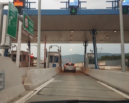 Вдигат двойно глобите за превишена скорост в Гърция