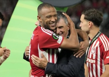 Треньорът на Олимпиакос Хосе Луис Мендилибар влезе в историята и