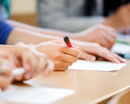 Родители сигнализират за некоректно зададена задача на НВО по математика