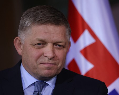 Роберт Фицо е изписан от болницата