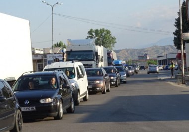В първия ден на юни има интензивен трафик по пътищата