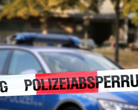 Четирима са ранени при стрелба в Германия