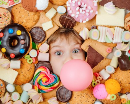 Истина ли е, че децата стават хиперактивни от захарта