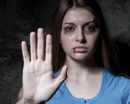 МВР: Близо 85% повече са случаите на домашно насилие