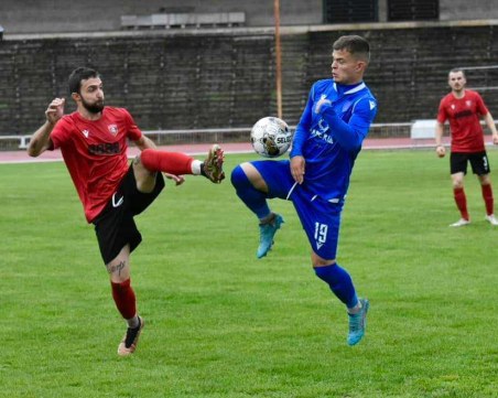 Спартак не успя да спечели промоция, Несебър стана шампион