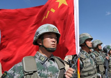 Китайската армия е готова да предотврати независимостта на Тайван със