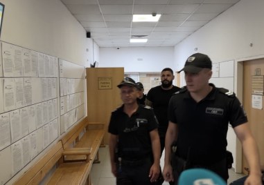 Адвокатите подсъдимия по делото Дебора Георги Георгиев за пореден път