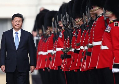 Пекин обвини британската служба за външно разузнаване MI6 във вербуване на двама