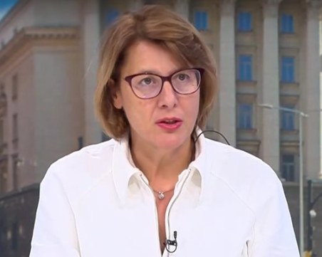 Весела Чернева: Партиите в дясно от центъра ще спечелят повече гласове в Европейския парламент