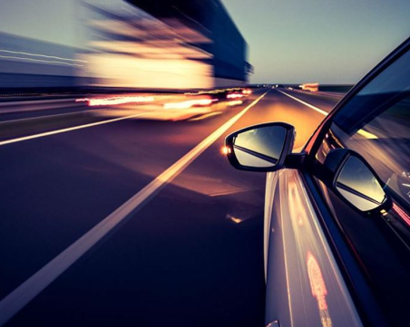 Засякоха шофьор с 221 км/ч по АМ 