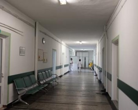 Здравното министерство ще преговаря със синдикатите за колективния трудов договор