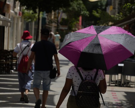 Жеги в Кипър, температурите удариха 40 градуса