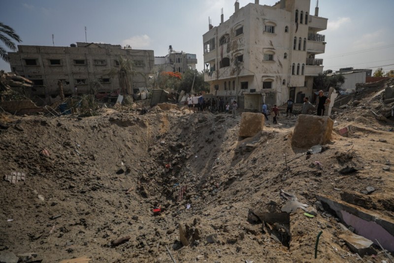Израелската армия продължава офанзивата си срещу Хамас във всички райони