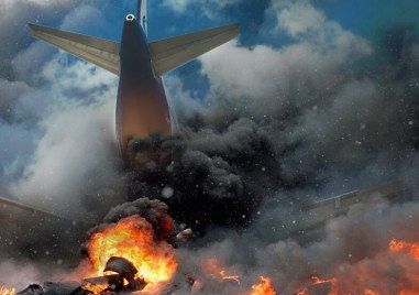 Двама пилоти на учебен самолет са загинали при катастрофа в