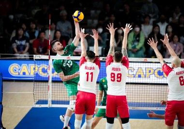 Мъжкият национален отбор по волейбол загуби с 1 3 25 21 21 25