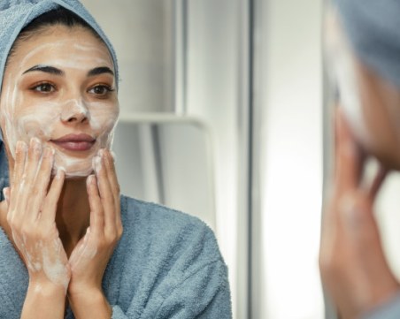 Малките тайни при измиването на лицето