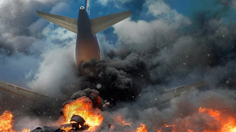 Двама пилоти на учебен самолет са загинали при катастрофа в