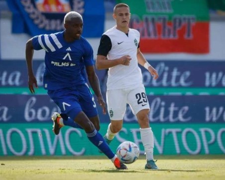 Официално: Хосе Кордоба преминава от Левски в Норич