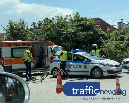 Велосипедист пострада тежко в катастрофа на оживено кръстовище в Пловдив