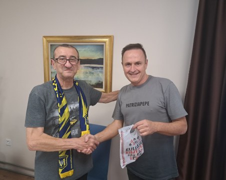 Джузепе Бозети беше представен като новия директор на школата на Марица