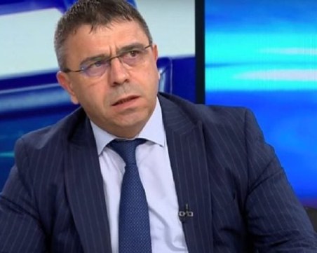 Полицаят, прострелял момче в Плевен, бил над 20 години в системата на МВР