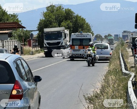Верижна катастрофа предизвика адско задръстване на пътя Труд - Пловдив