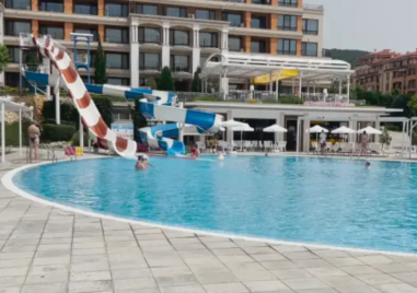 6 годишно дете от Литва едва не се удави в басейна