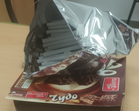 От началото на годината: Иззеха 326 000 къса цигари от пътници на Летище Пловдив