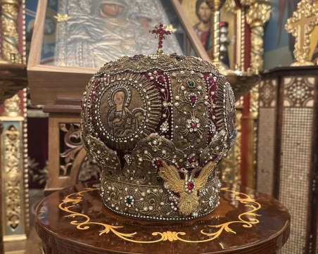 Изложба показва безценните съкровища на Пловдивската митрополия