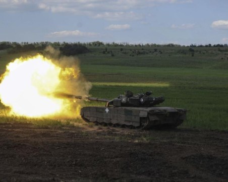 Руските сили са превзели две селища в Украйна