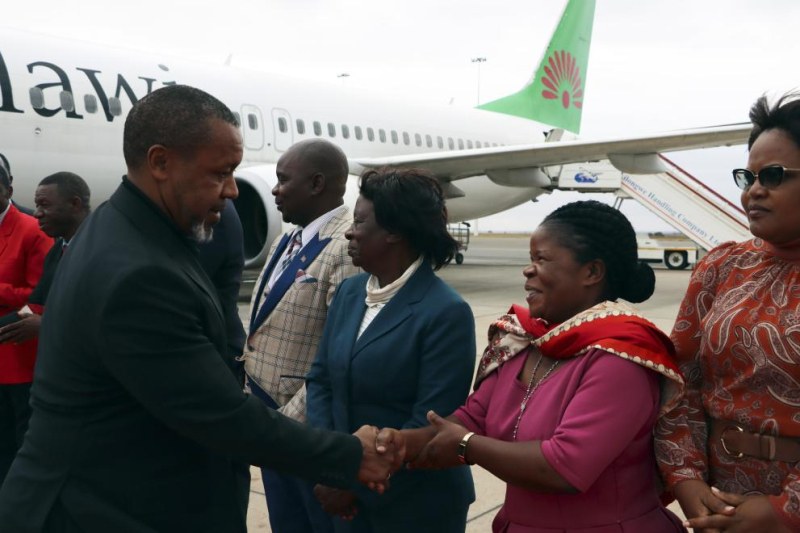 Вицепрезидентът на Малави и още девет души загинаха при самолетна катастрофа
