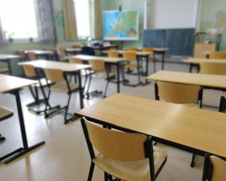 Родители недоволни от липсата на климатици в пловдивски училища – жега мъчи децата им