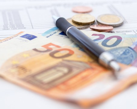 Ще вдигне ли новото правителство данъците? Бизнесът е притеснен