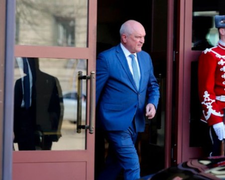 Служебното правителство взе нов заем за 200 млн. лв.