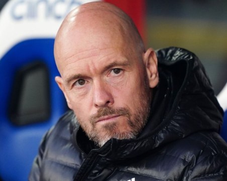 Тен Хаг остава в Манчестър Юнайтед