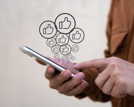 Харесванията в X стават невидими