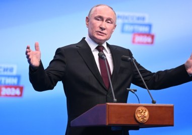 Руският президент Владимир Путин обяви че в Украйна воюват около