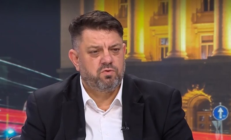 Атанас Зафиров: Корнелия Нинова взе странни решения в последните дни