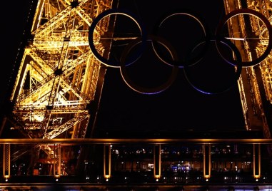 Евентуалната смяна на властта дни преди началото на Олимпийските игри