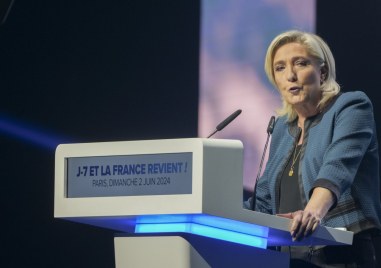 Лидерката на крайната десница във Франция Марин льо Пен заяви